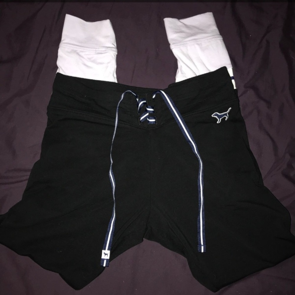 VS PINK Cotton Lace-Up Campus Legging Medium